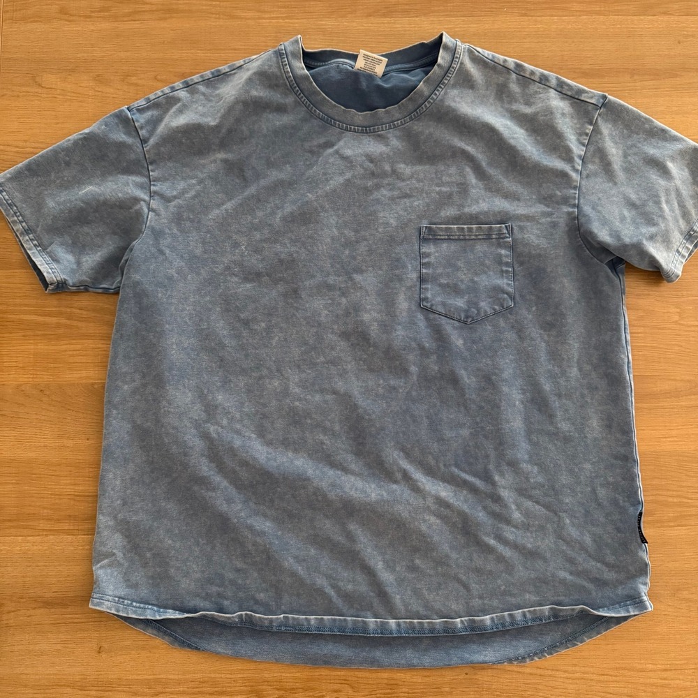 Little Bipsy Blue Acid Wash Pocket Tee Short Sleeve Relaxed Fit XL
